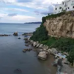 Dimora Della Cattedrale - Tra Silenzio Antico E Profumo Di Mare Апартаменты *