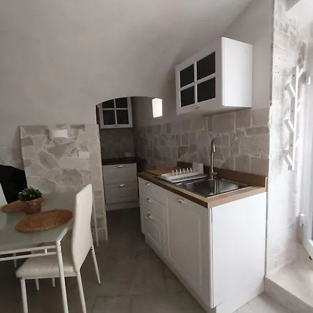 Dimora Della Cattedrale - Tra Silenzio Antico E Profumo Di Mare *